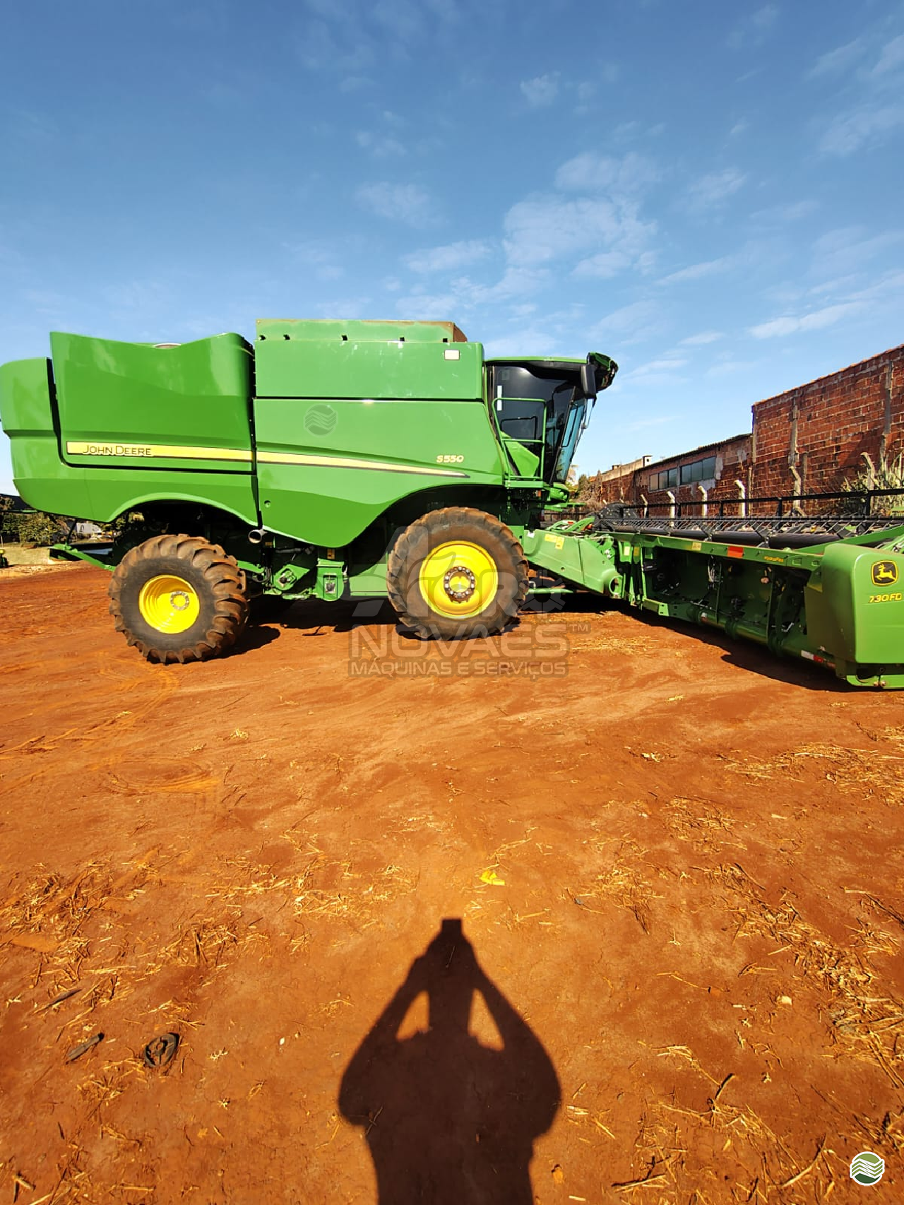COLHEITADEIRA JOHN DEERE JOHN DEERE S550 Agro Novaes Máquinas Agrícolas FERNANDOPOLIS SÃO PAULO SP